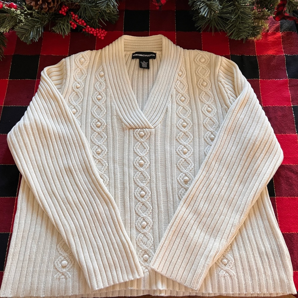 Norton McNaughton Ivory Cable knit crop sweater- size L- in EUC